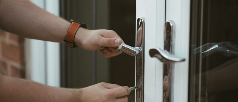 24 hour key locksmith Orange Cove